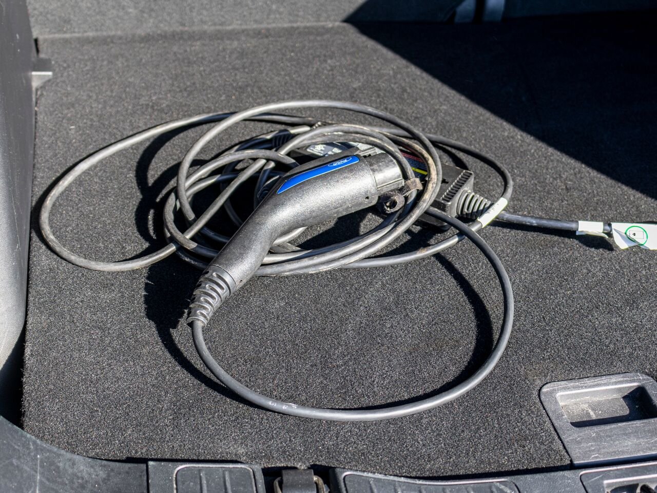 2023 Ford Escape VHR TA White Châteauguay - photo #29