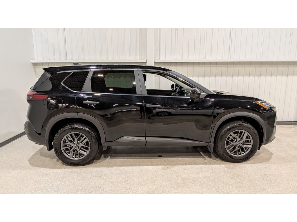 2023 Nissan Rogue FWD S Black Val-David - photo #7