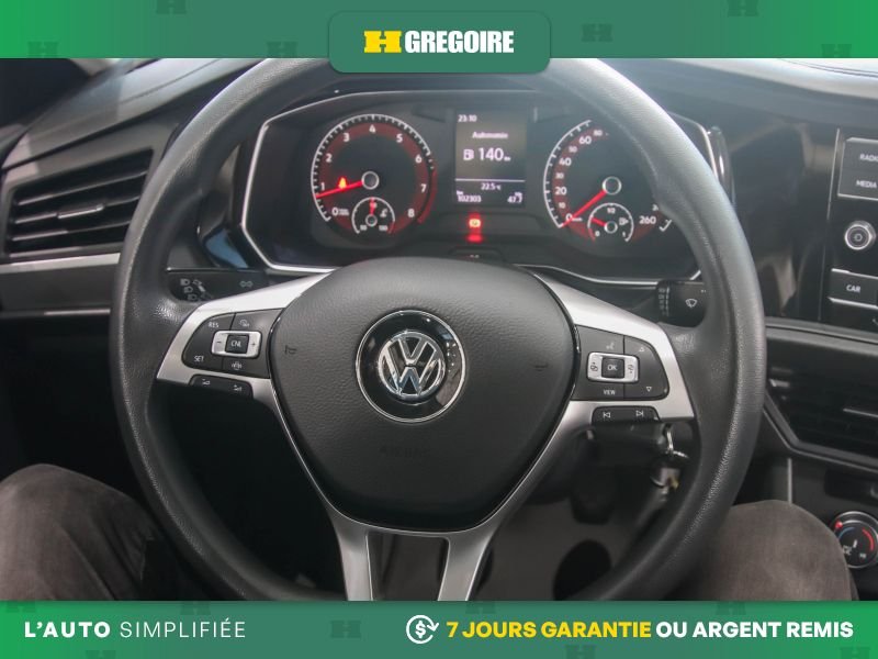 Volkswagen Jetta 2019 Blanc Laval - photo #17