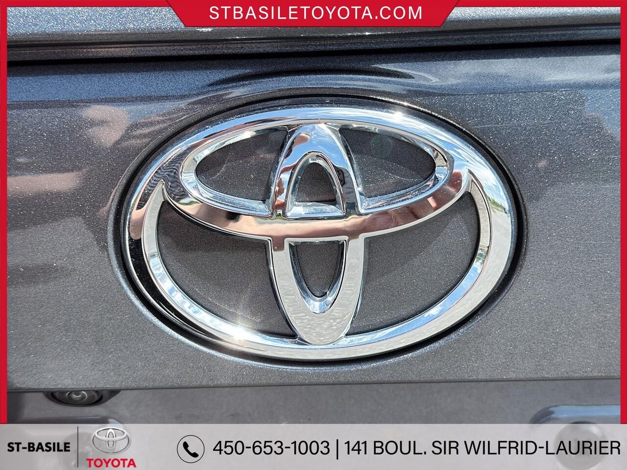 TOYOTA RAV4 2025 Gris magnétique métallisé Saint-Basile-le-Grand - photo #4