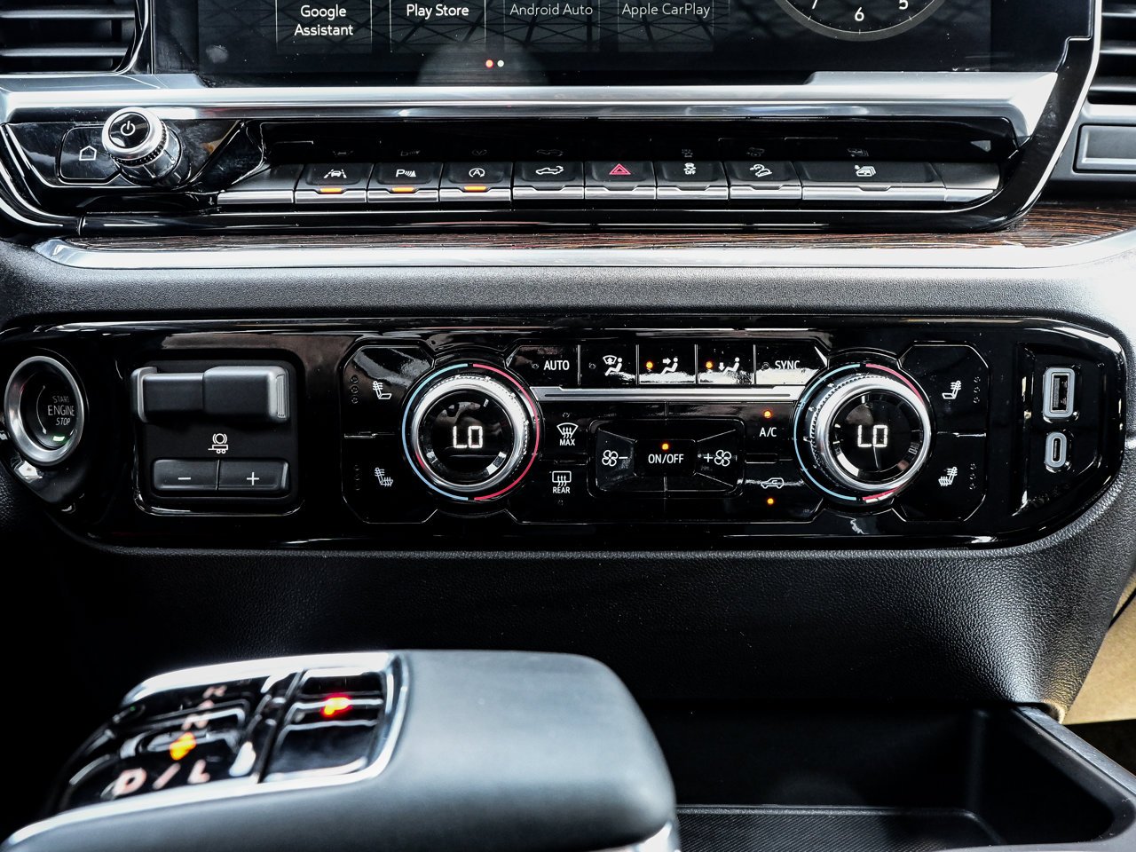 2024 GMC Sierra 1500 4WD Crew Cab 147 Elevation Black Sherwood Park - photo #28
