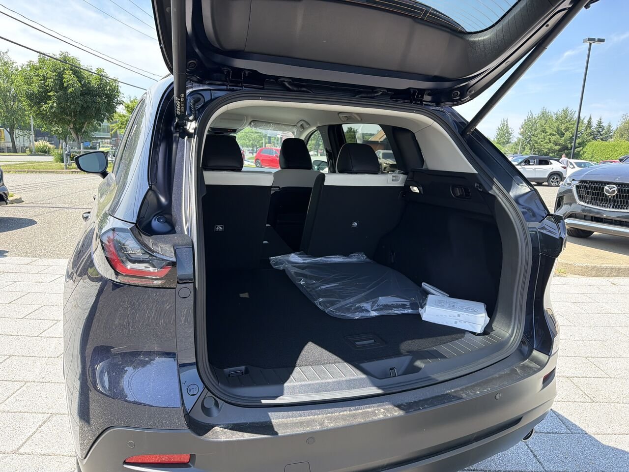 2026 MAZDA CX-5 Navy Blue Mica Ste-Marie - photo #6