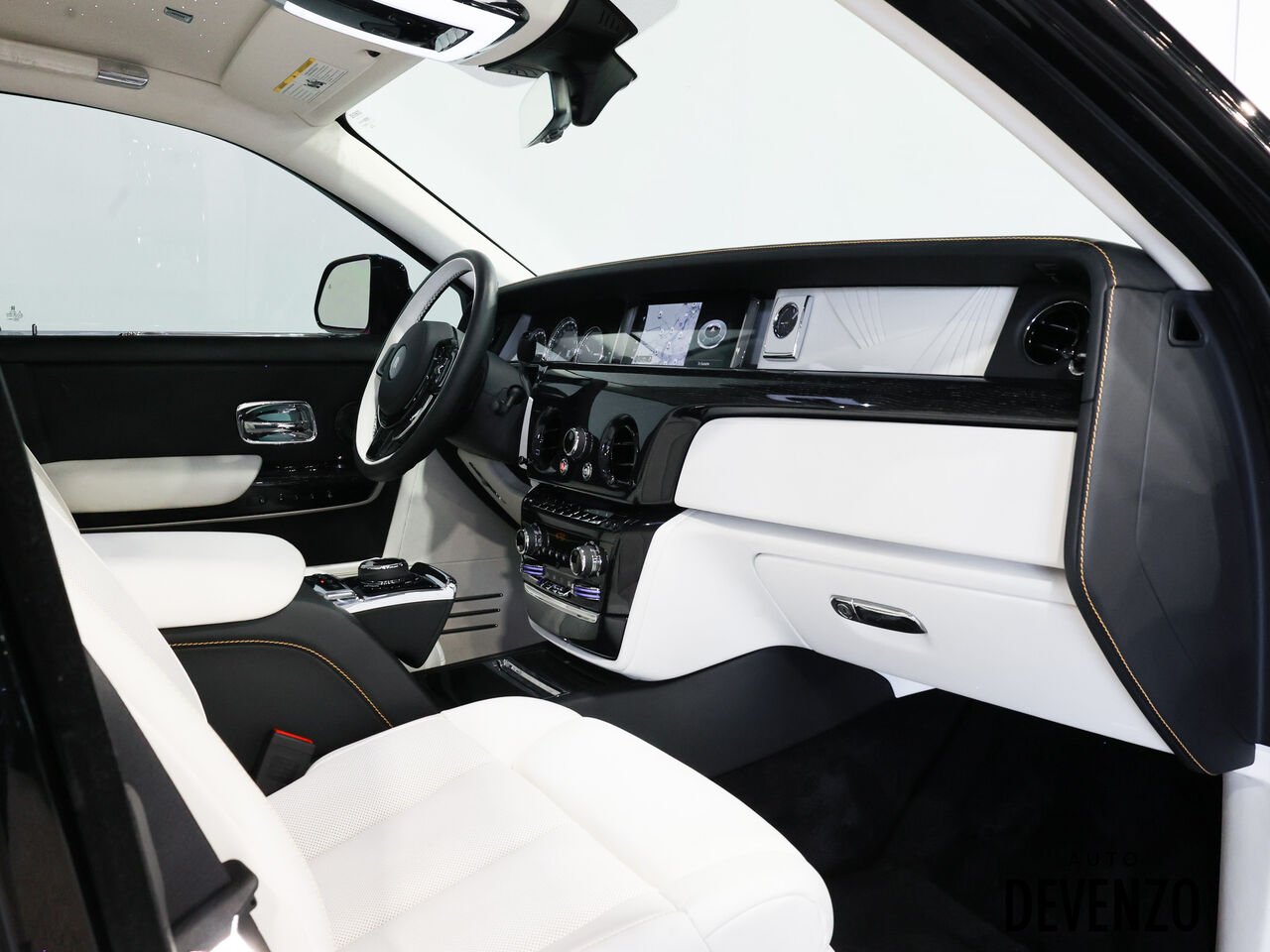 Rolls-Royce Phantom 2023 Noir Saint-Eustache - photo #9