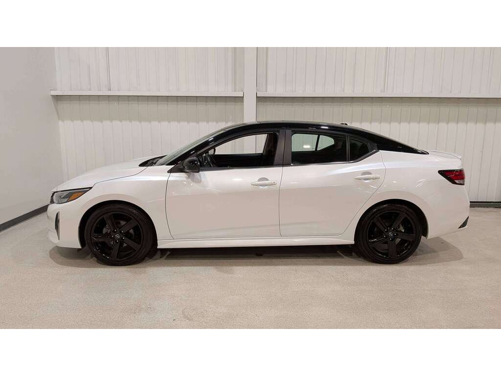2024 Nissan Sentra SR Manual White Val-David - photo #4