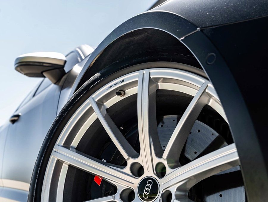 2021 Audi RS 6 Avant 2021