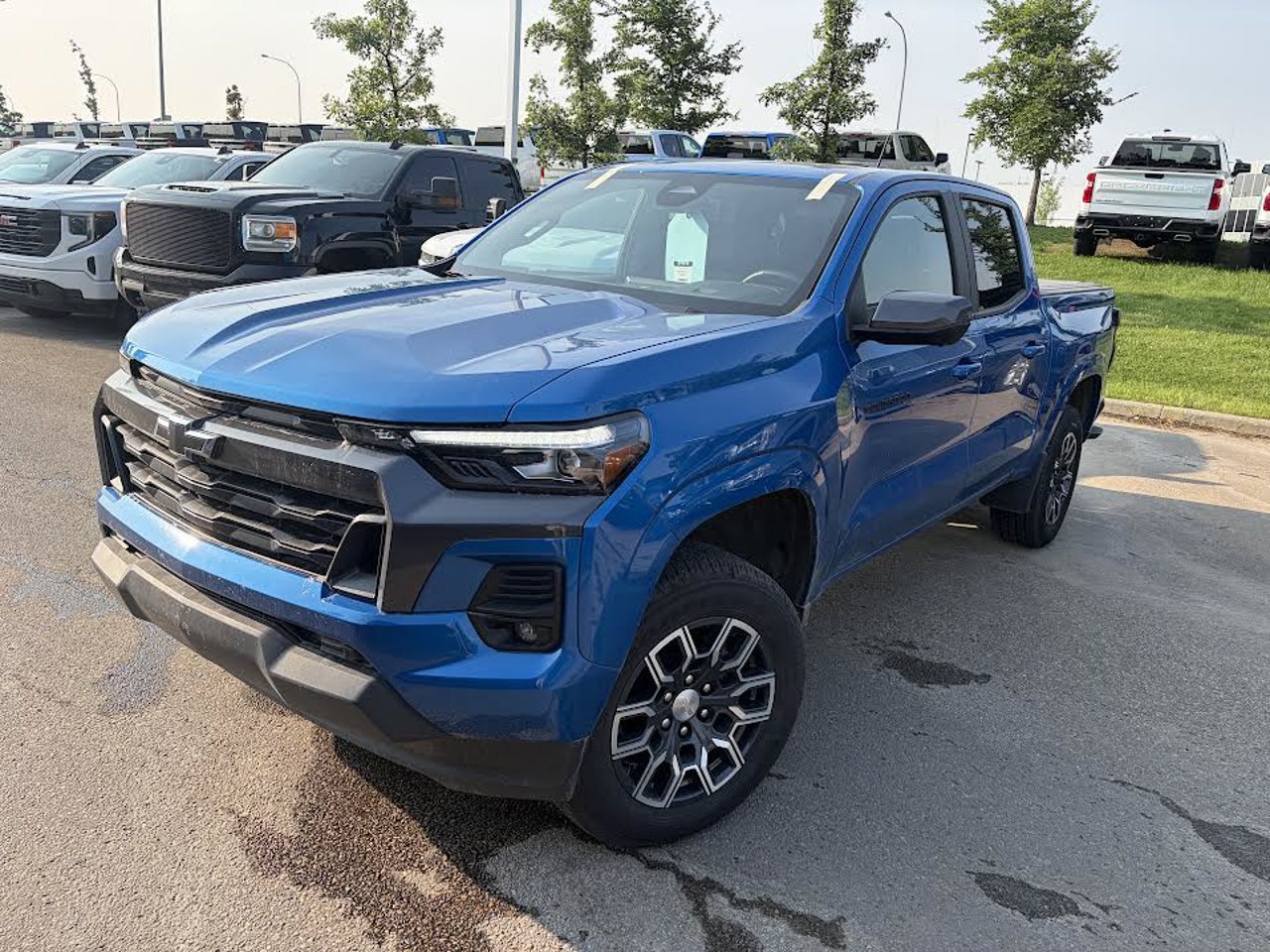 2024 Chevrolet Colorado 4WD Crew Cab LT Blue Sherwood Park - photo #2
