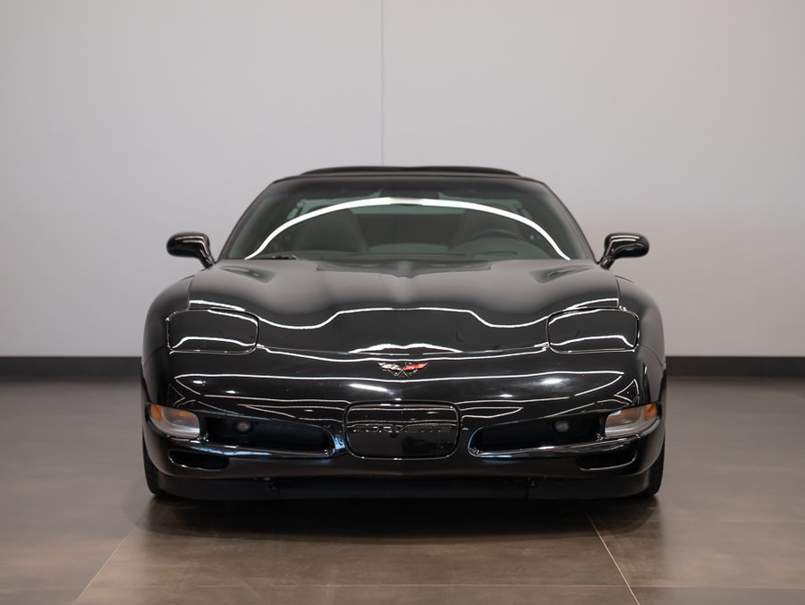 2002 Chevrolet Corvette 2002 Black