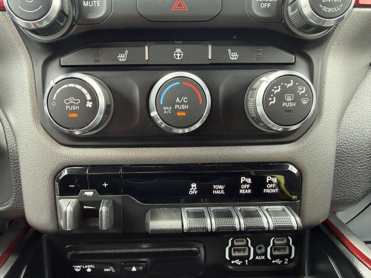 Ram 1500 2019 Noir Thetford Mines - photo #27