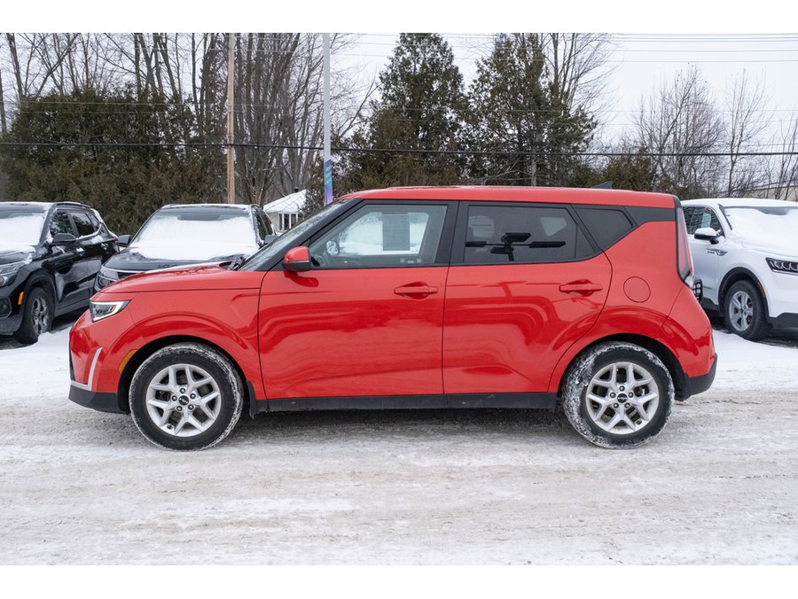 2023 Kia Soul 2023 Red