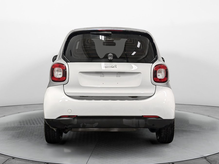 Smart Fortwo Coupe Passion Cuir Sièges Chauffants Cruise 2016 .