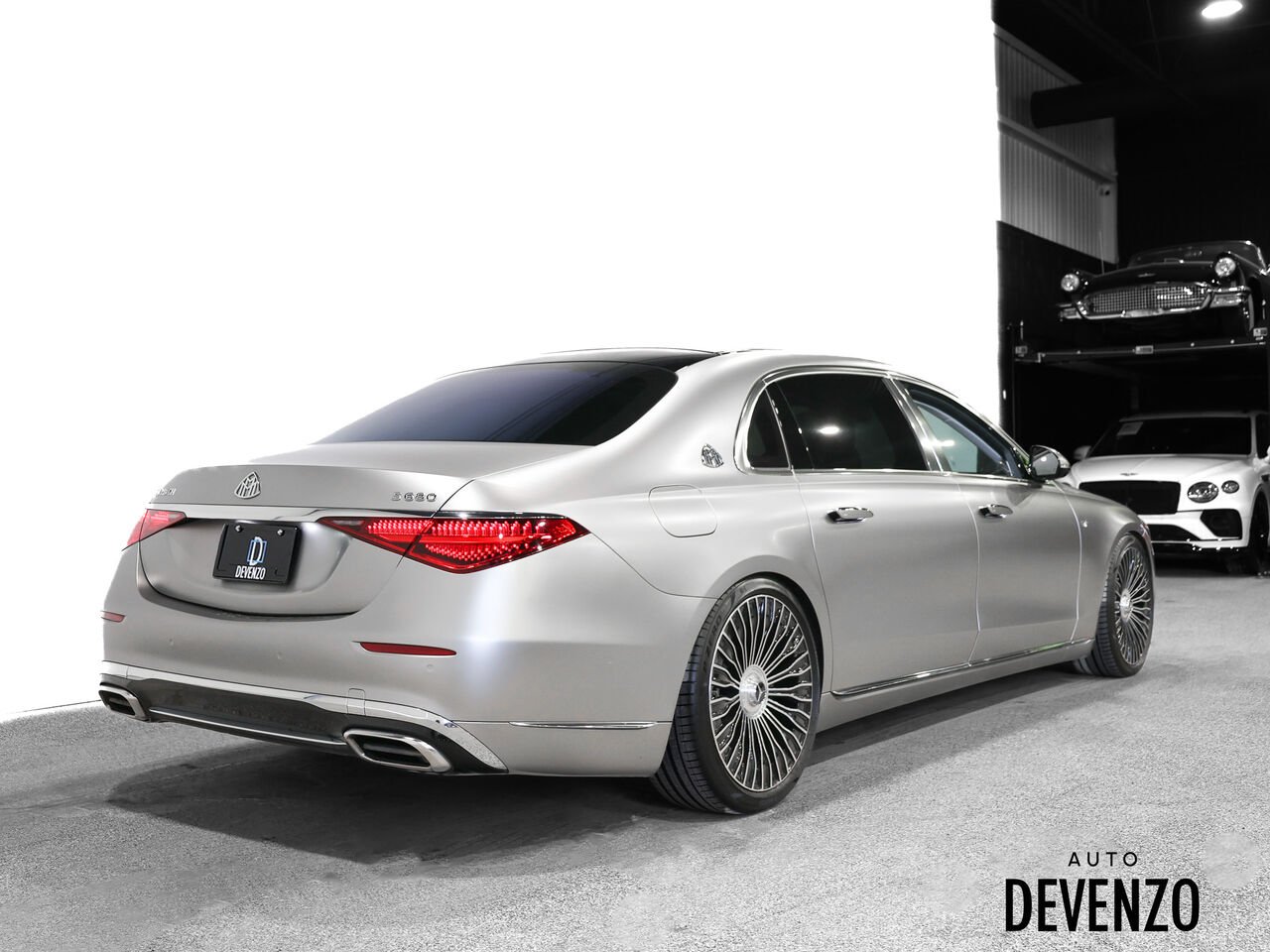 Mercedes-Benz Classe-S 2023 Gris Saint-Eustache - photo #3