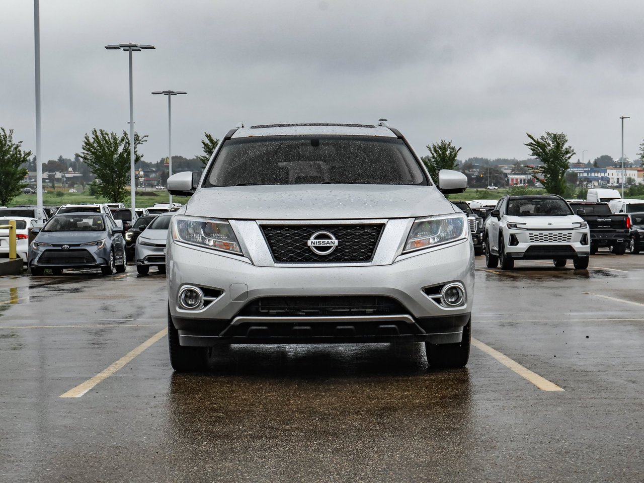 2015 Nissan Pathfinder 4WD 4dr Platinum Grey Sherwood Park - photo #2