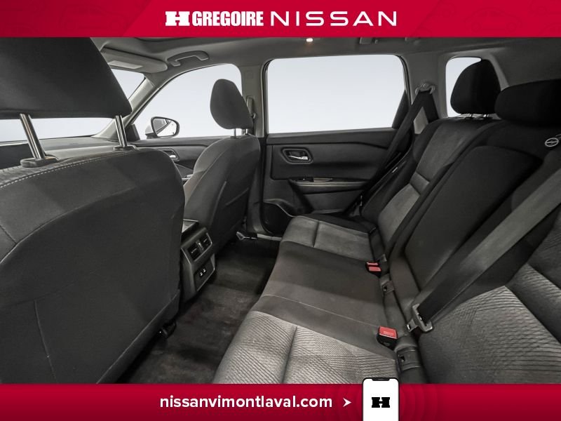 Nissan Rogue 2024 Blanc Laval - photo #16