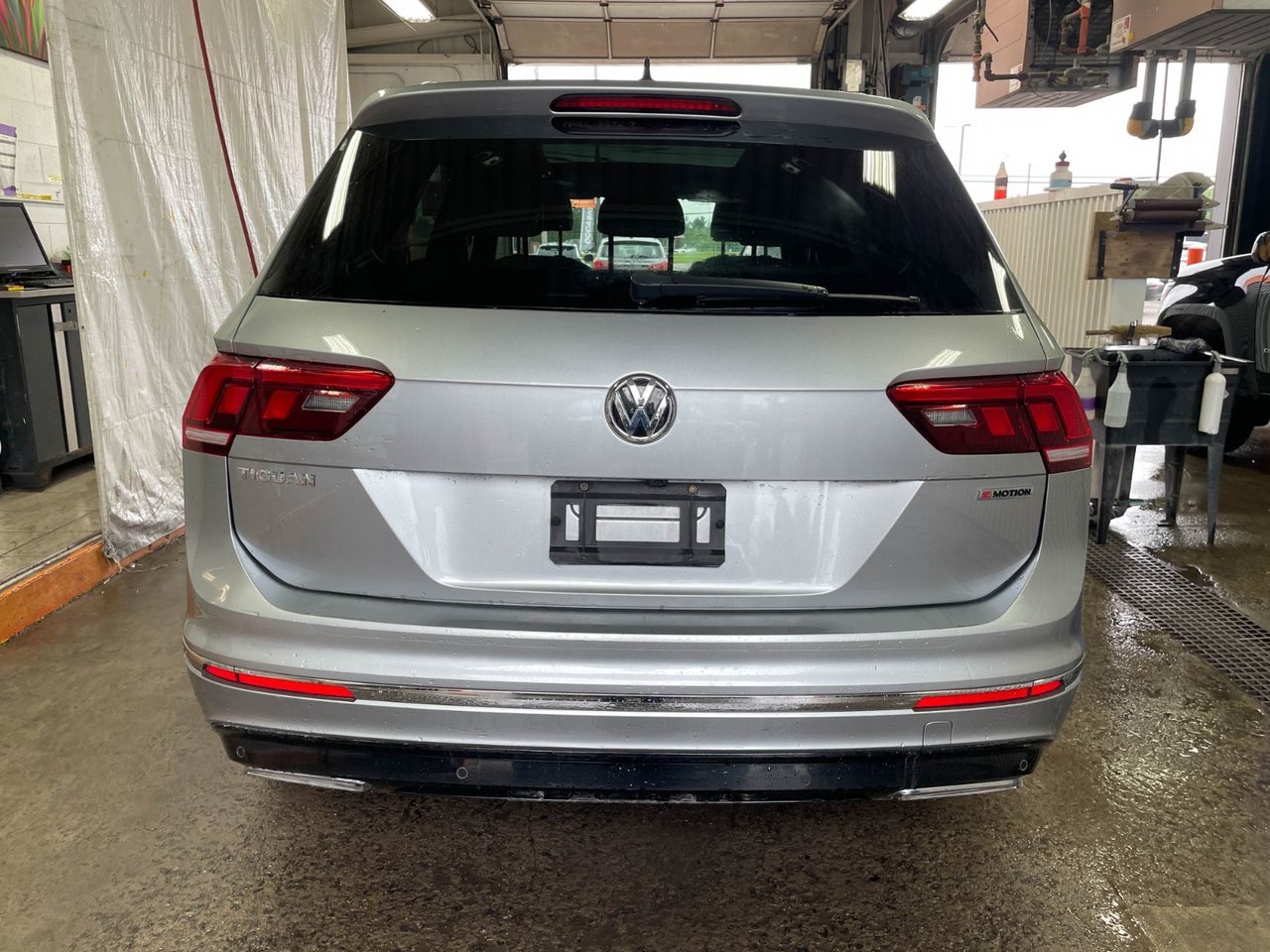 Volkswagen Tiguan HIGHLINE 4MOTION *TOIT* NAV CUIR FENDER CARPLAY 2020 Gris Saint-Jérôme - photo #8