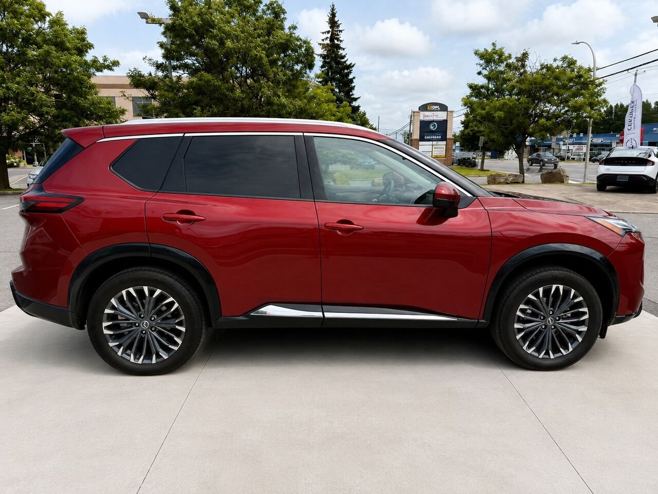 2026 NISSAN Rogue ROGUE PLATINE Scarlet Ember Tintcoat Châteauguay - photo #5