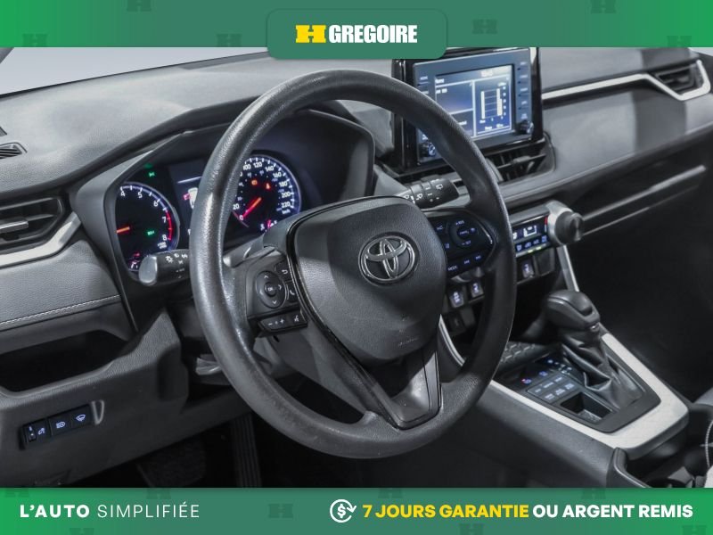 2020 Toyota Rav 4 Silver Blainville - photo #19