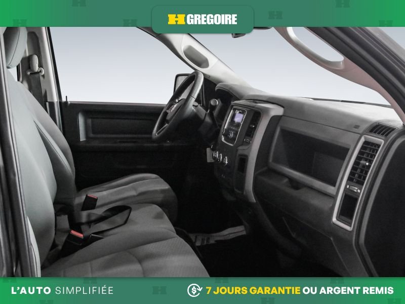 Ram 1500 820283 | ST 4WD AUTO A/C MAGS CAM RECUL BLUETOOTH 2019 Gris Laval - photo #27