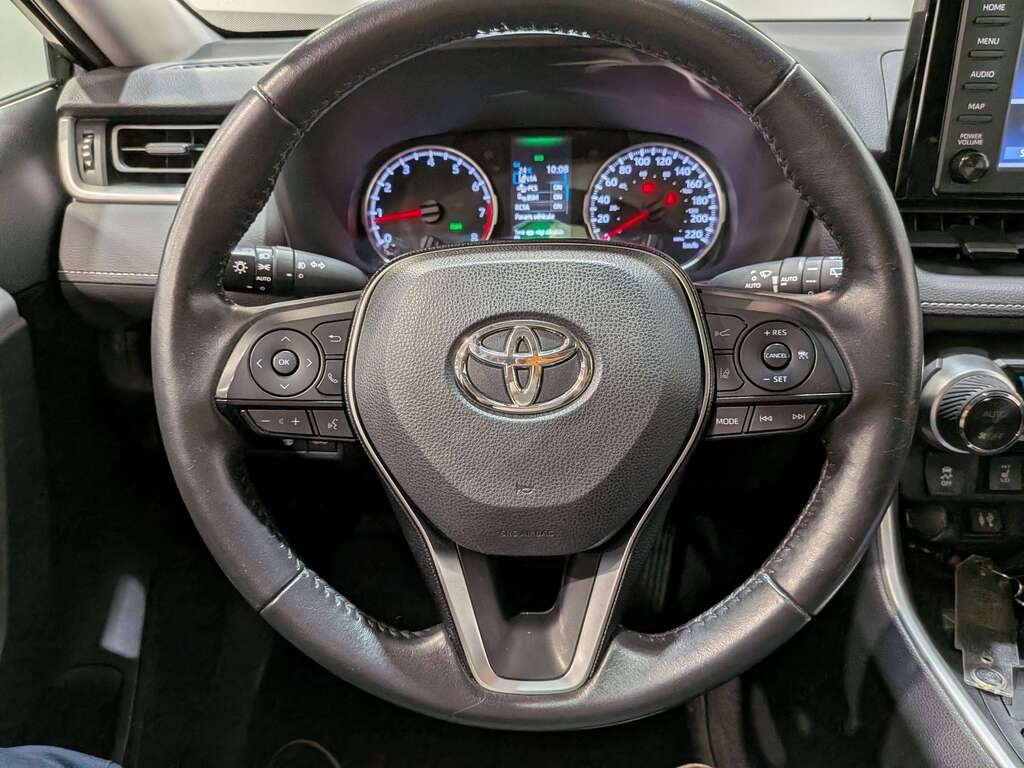 2019 Toyota RAV4 AWD XLE Grey Val-David - photo #14
