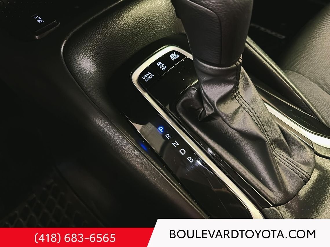 Toyota Corolla 531689-75 | LE HYBRIDE, AWD 2025 Blanc Québec - photo #17