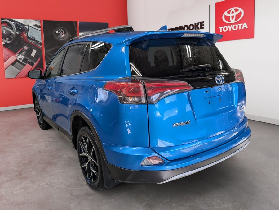 Toyota RAV4 Hybride 2017 2017 Bleu orage électrique