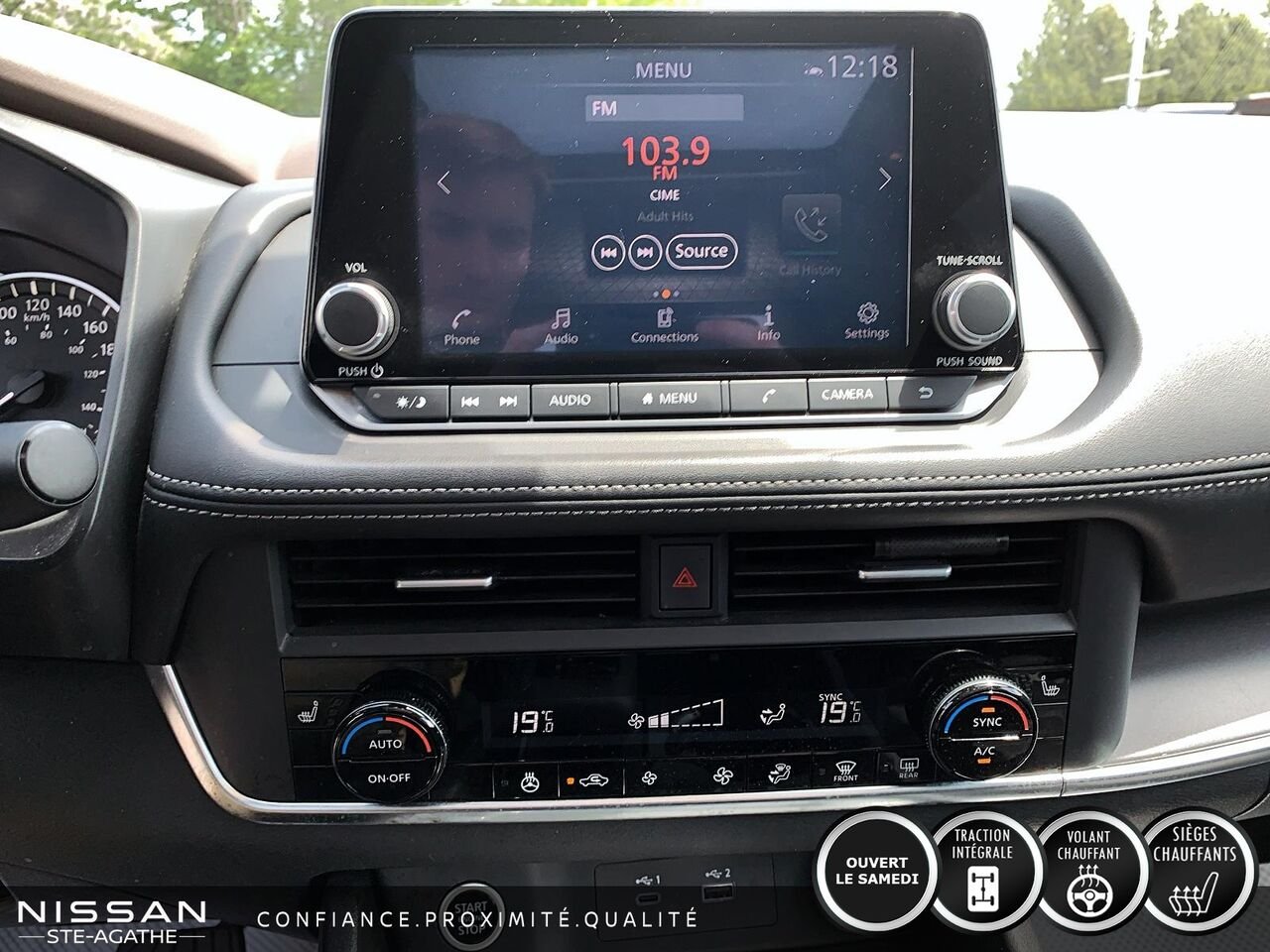 Nissan Rogue MIDNIGHT | CUIR | TOIT PANORAMIQUE | AWD | 2023 Gris Saint-Jérôme - photo #17