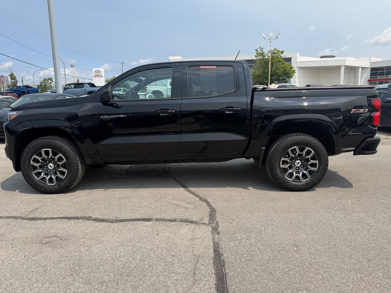 CHEVROLET COLORADO Z71 Z71 cabine multiplace 4RM 2024 Bleu Gatineau - photo #12