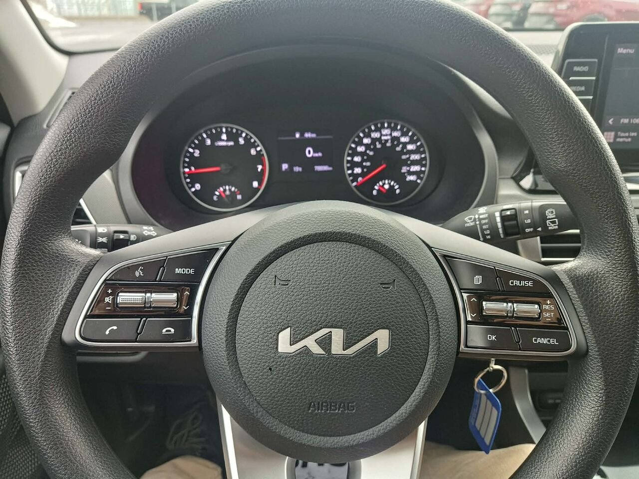 KIA SELTOS LX TI 2022 Gris Lac Mégantic - photo #13