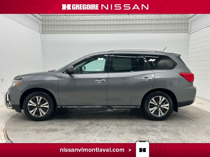 2017 Nissan Pathfinder Grey Laval - photo #10