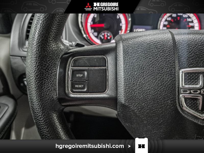 Dodge GR Caravan 2017 Brun Blainville - photo #19