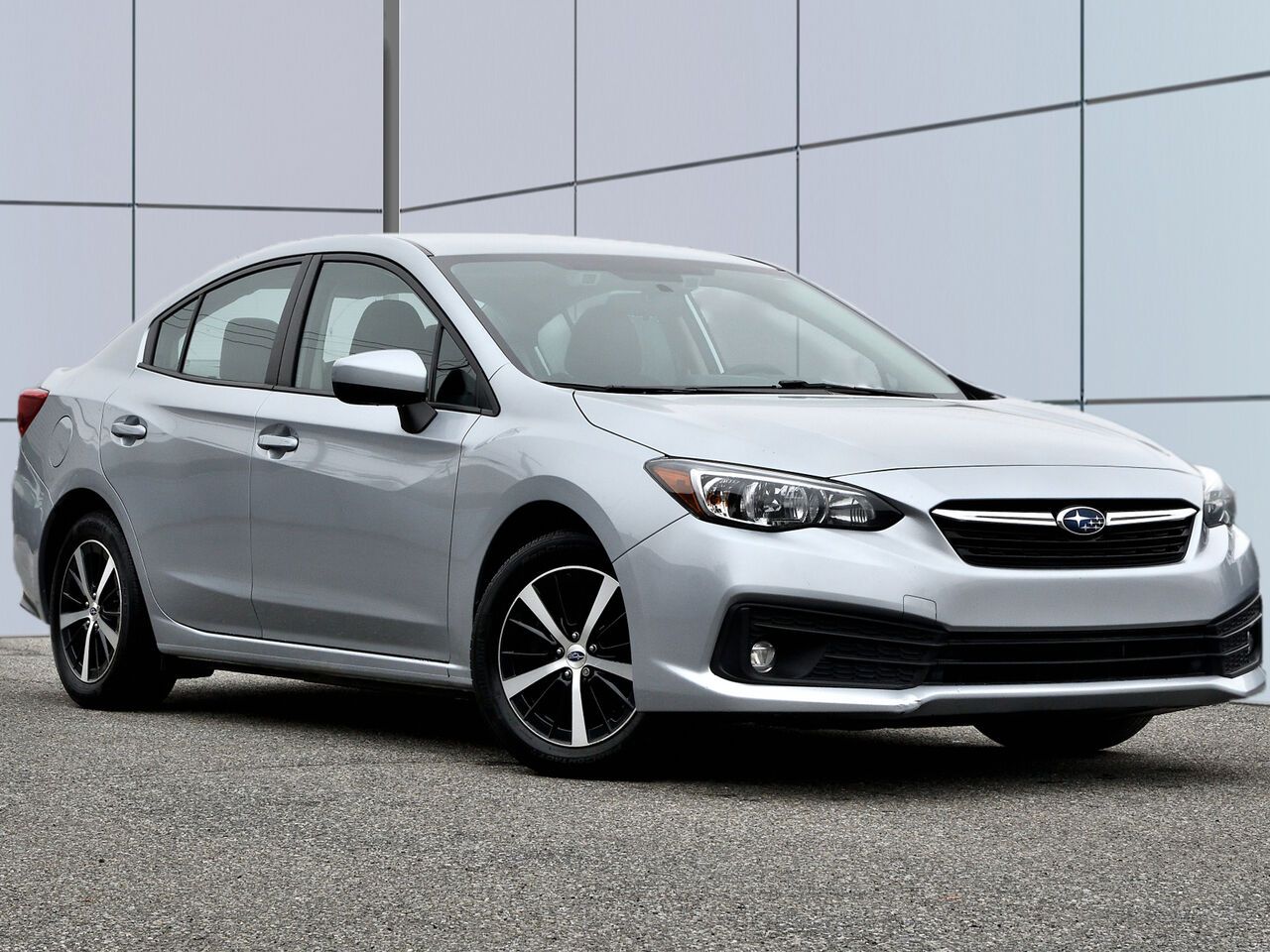Silver 2022 Subaru Impreza Sedan Automatic