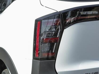 Nissan Kicks 2026 Blanc d'Aspen triple couche/Noir intense Blainville - photo #10