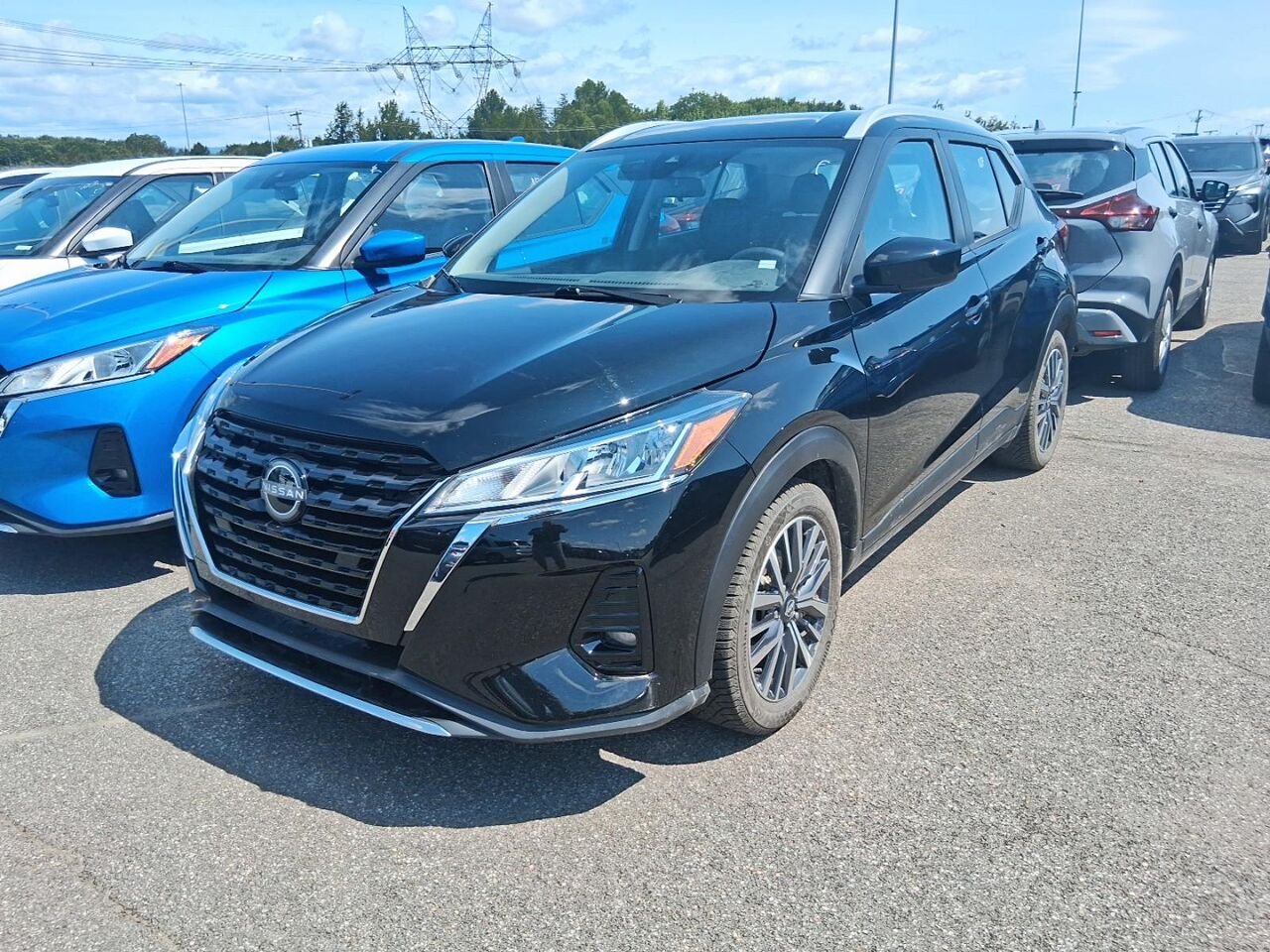 Nissan Kicks SV TA 2024 Noir Québec - photo #0