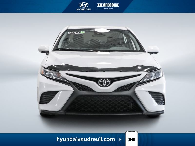 2020 Toyota Camry White Blainville - photo #2