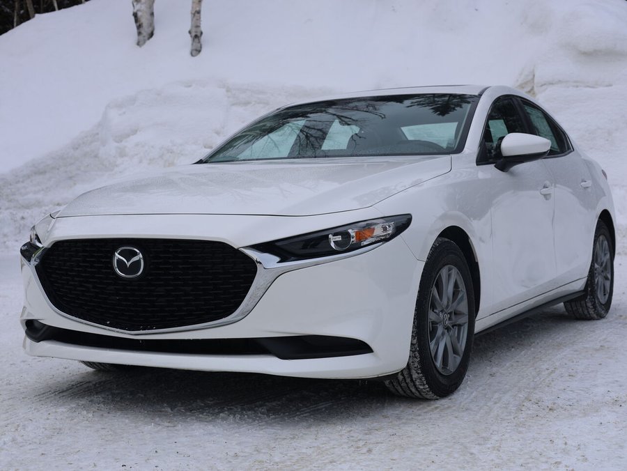 Mazda Mazda3 Similicuir, toit ouvrant, caméra de recul, volant et sièges chauffants 2025 Quartz platine métallisé