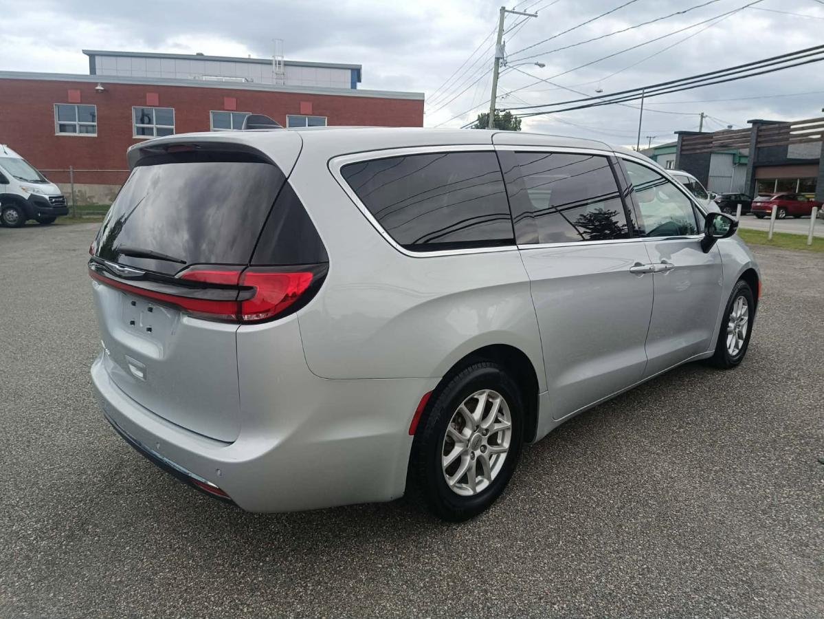 Chrysler Pacifica 2024 Gris Lac Mégantic - photo #5