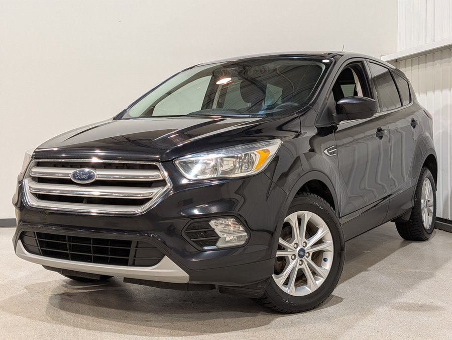 Ford Escape SE FWD 2019 Noir