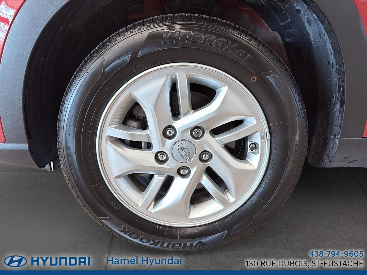 Hyundai Venue 2023 Rouge Saint-Eustache - photo #5