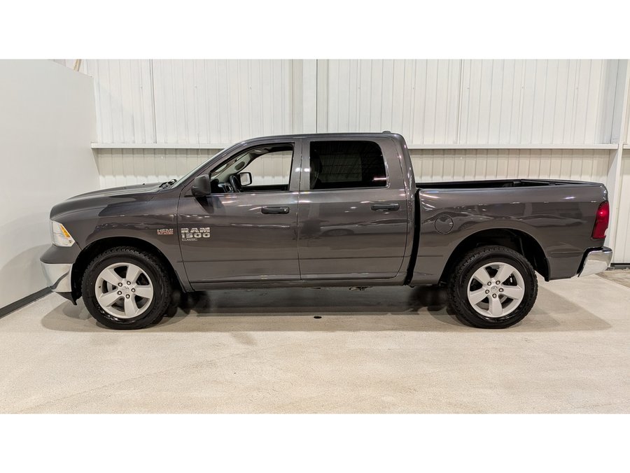 Ram 1500 Classic 2023 2023 Gris