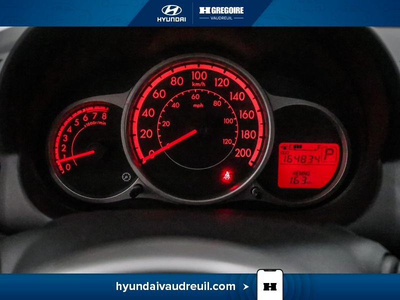 Mazda 2 2011 Argent Blainville - photo #23