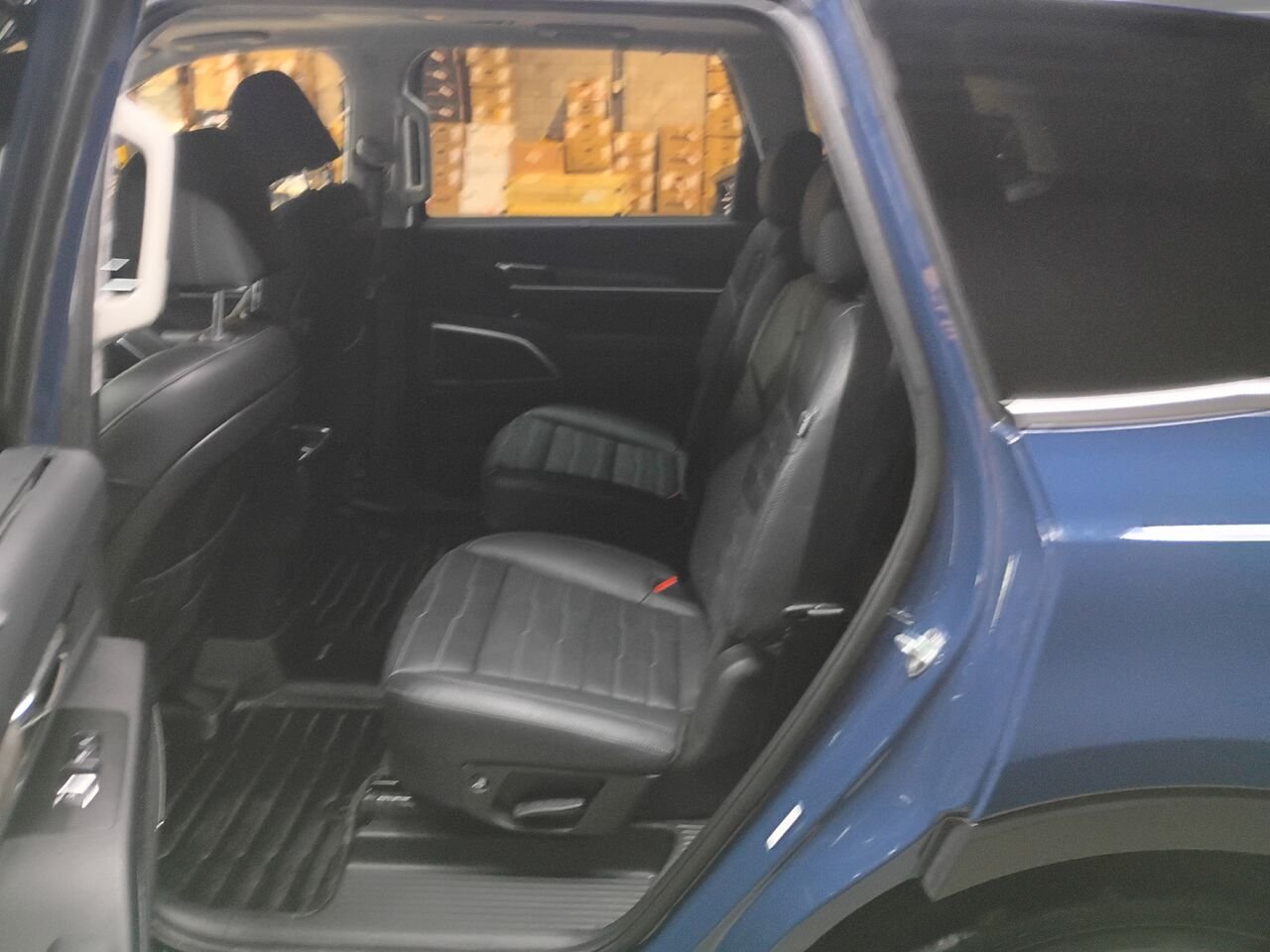 Kia Telluride 2023 Bleu Blainville - photo #17