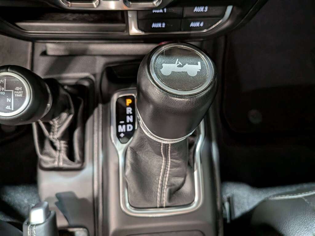 2021 Jeep Wrangler 4xe Unlimited Sahara 4x4 White Val-David - photo #25