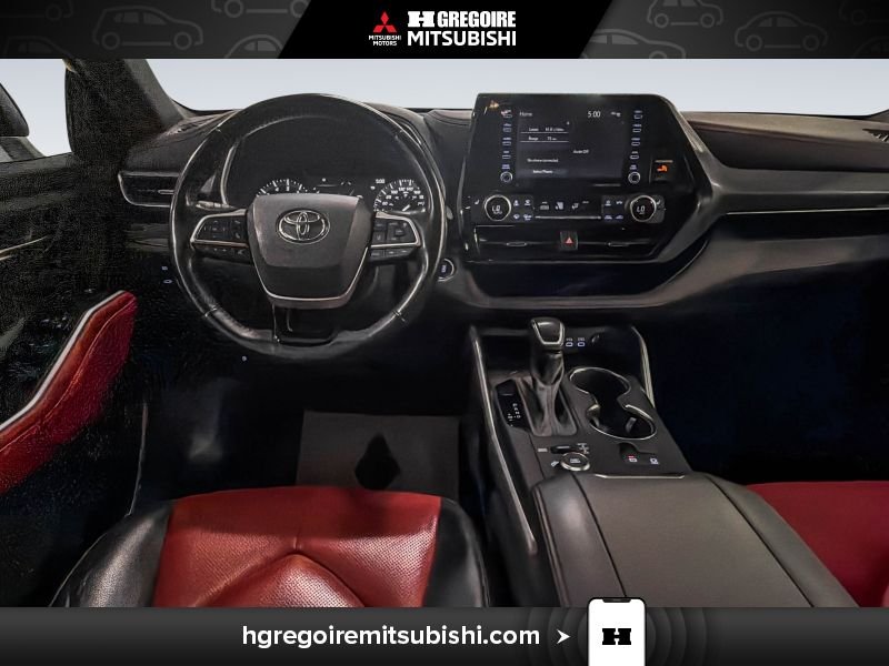 2022 Toyota Highlander Grey Laval - photo #21