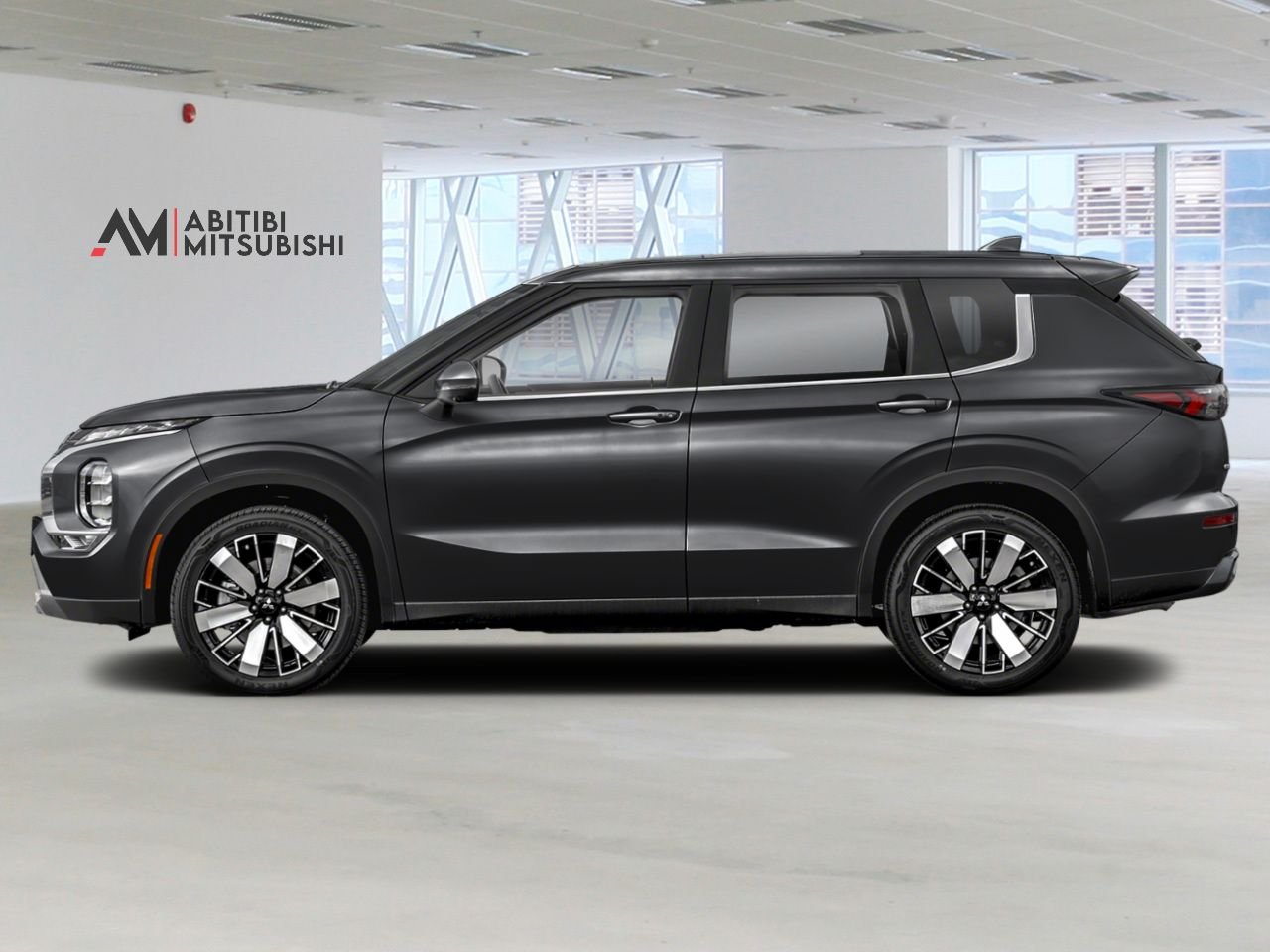 2026 MITSUBISHI Outlander Labrador Black Amos - photo #1