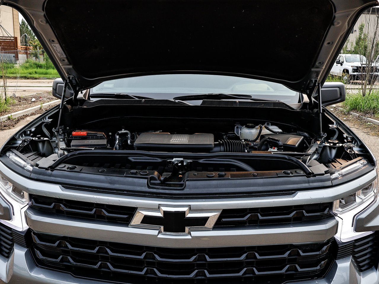 2024 Chevrolet Silverado 1500 4WD Crew Cab 147 RST Grey Sherwood Park - photo #8