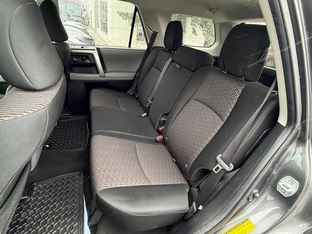 Toyota 4Runner 4WD 4dr V6 SR5 2013 Gris Gatineau - photo #16