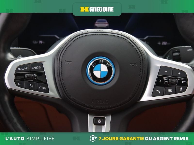 2022 BMW i4 White Laval - photo #19