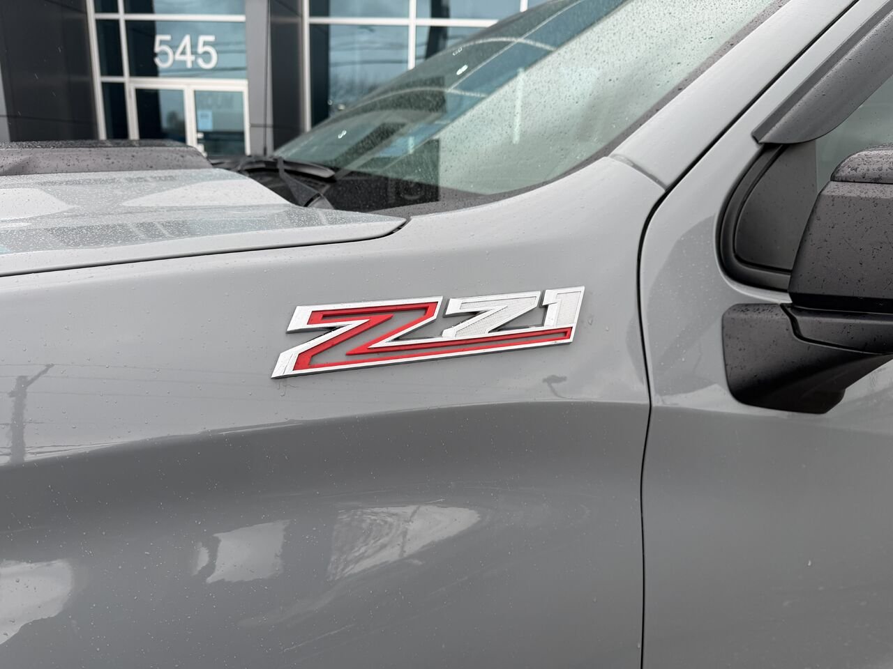 2024 Chevrolet Silverado 1500 Grey Ste-Marie - photo #6
