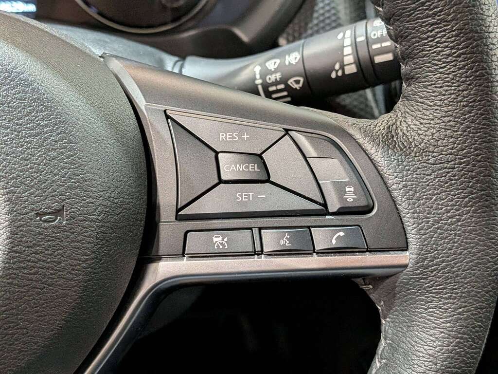 Nissan Kicks 2024 Noir Val-David - photo #15