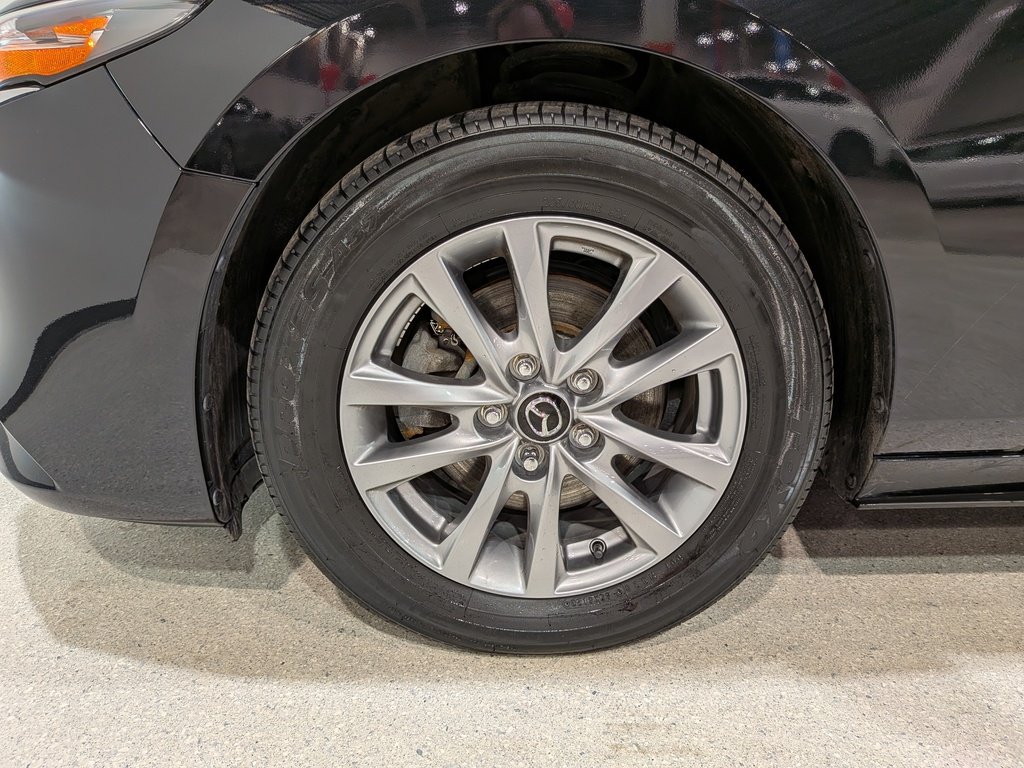 Mazda Mazda3 GS Auto i-ACTIV AWD 2024 Noir Val-David - photo #33