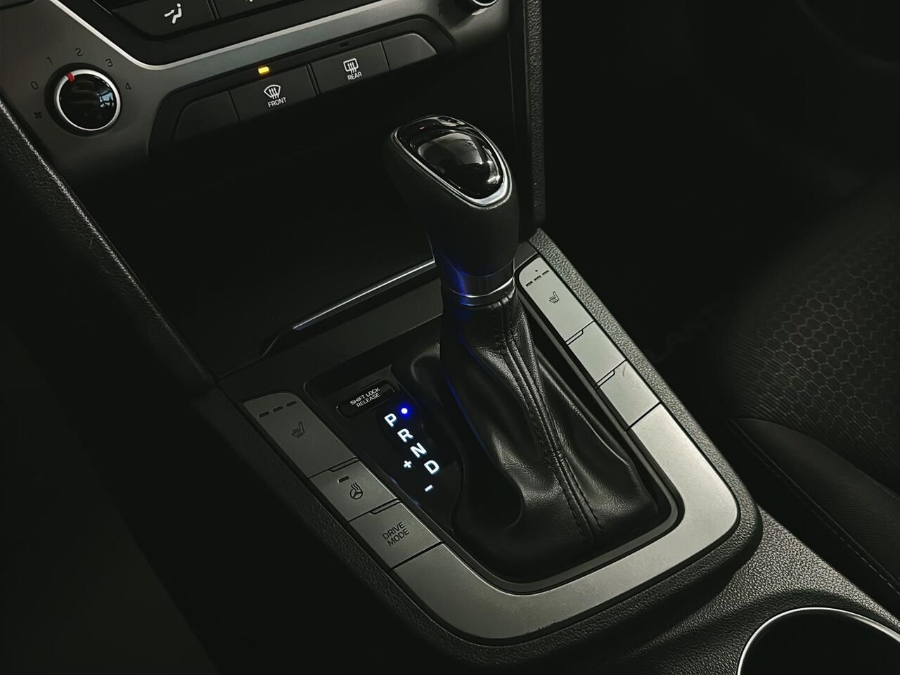 Hyundai Elantra GL 2017 Bleu Saint-Hyacinthe - photo #12